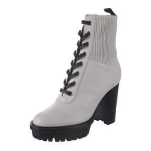 Gianvito Rossi Womens White Leather Tie-Up Ankle Boots w Black Platform Sole / 9